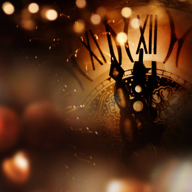 istock Glowing new year's eve congratulations 868094374