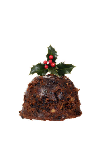 isolierte christmas pudding mit holly - english walnut stock-fotos und bilder