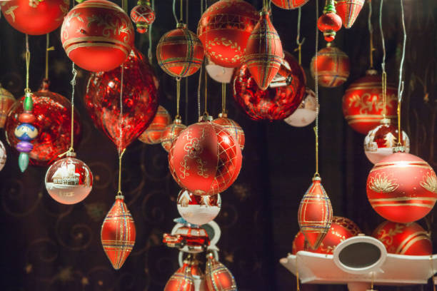istock Christmas decorations on the market in Vienna 868156230