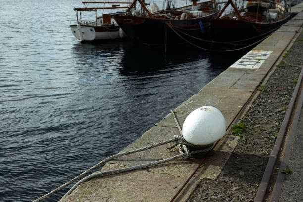 istock Saint-Malo chair knot 868188120
