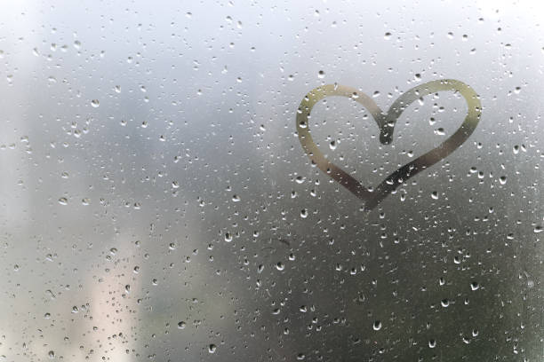istock Inscription heart on the sweaty glass. 868222108