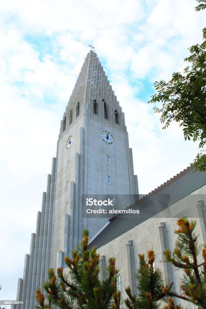 アイスランドのレイキャビクでハットルグリムス教会旅行イメージ アイスランドのストックフォトや画像を多数ご用意 アイスランド, キリスト