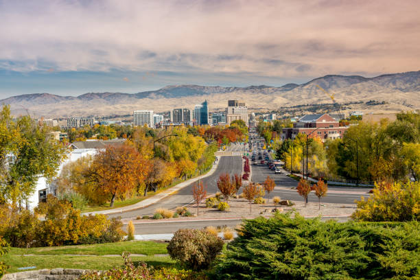 istock Autumn Boise skyline down capital boulevard 868275268