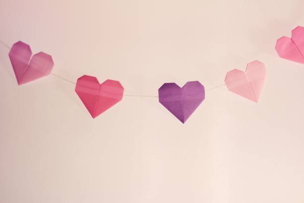 istock Origami Heart Garland 868323390