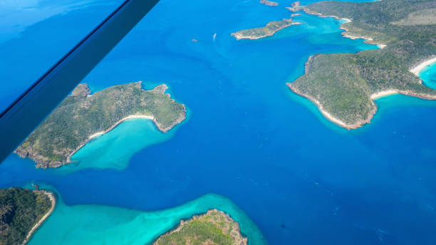istock Exploring the Great Barrier Reef from the air in Australia 868396118