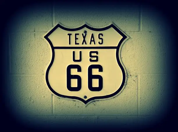 Photo of Route 66 sign in Texas.