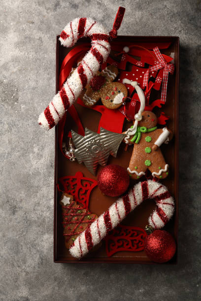 istock christmas decorations above, holiday 868433114