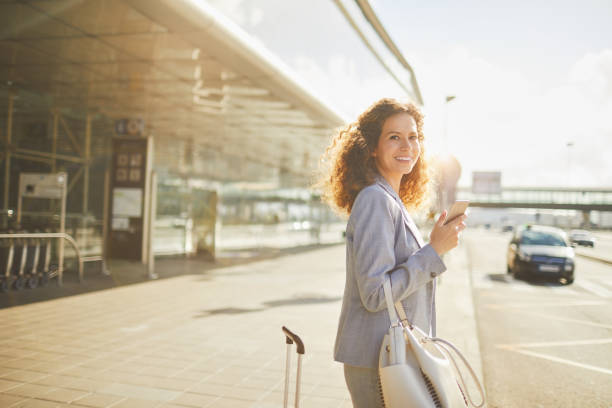 istock Single business woman commuting, on the move. 868490774