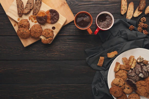 istock Oatmeals cookies and biscotti for warm winter evening 868492026