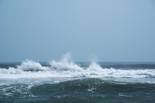 Rhythm of Ocean waves in nature