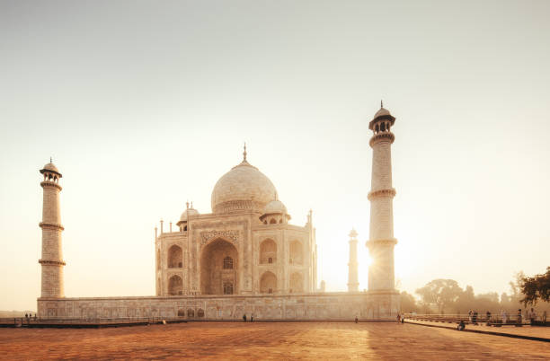 istock Taj Mahal in sunset light, Agra, India 868604442