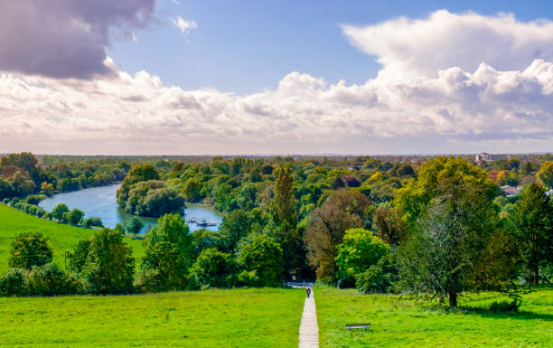 Richmond Terrace Field Footpath on Terrace Field by the river Thames in summer, London U.K thames river stock pictures, royalty-free photos & images
