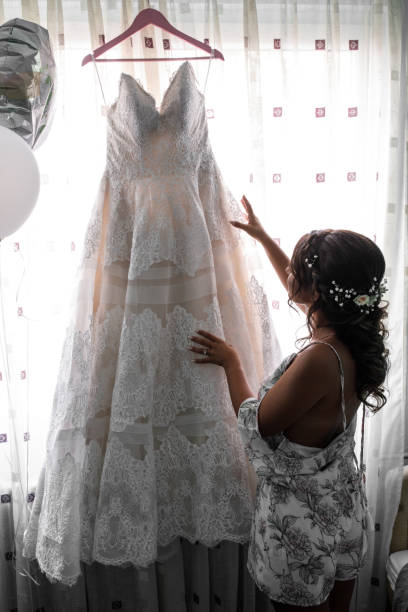 istock Portrait of young beautiful bride 868739918