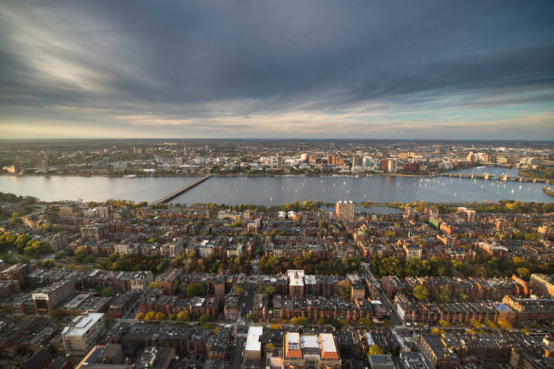 casa a schiera di boston - boston back bay residential district brownstone foto e immagini stock