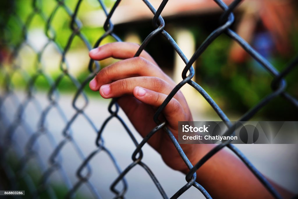 Hand im Gefängnis. - Lizenzfrei Kind Stock-Foto