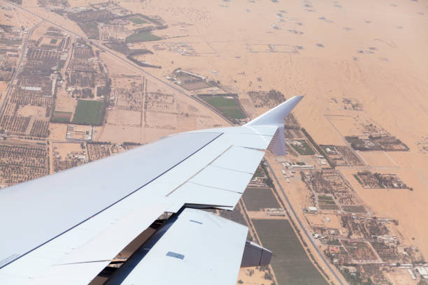 istock Curved flight and landing in Dubai 868823768