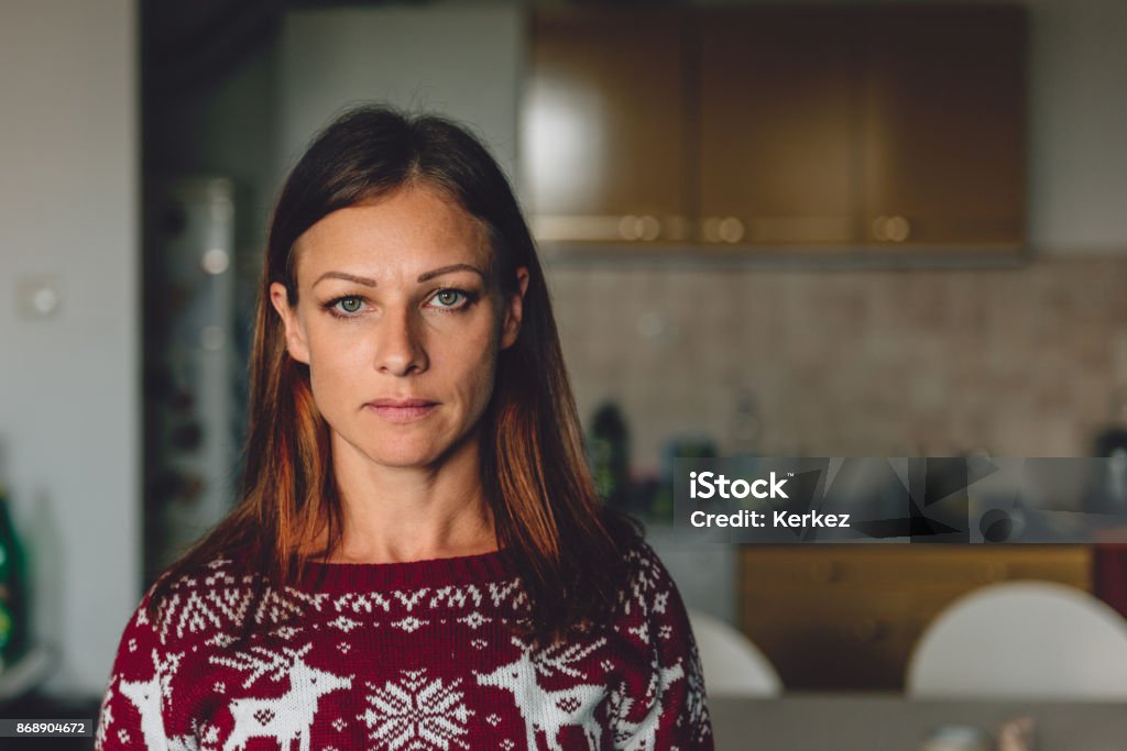 Porträt der Frau - Lizenzfrei Frauen Stock-Foto