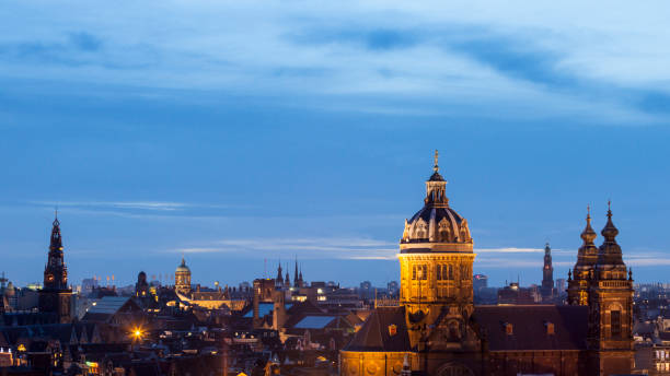 istock Cityscape at dusk of Amsterdam 868922902
