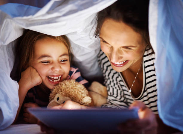 istock She loves her stories 868943628