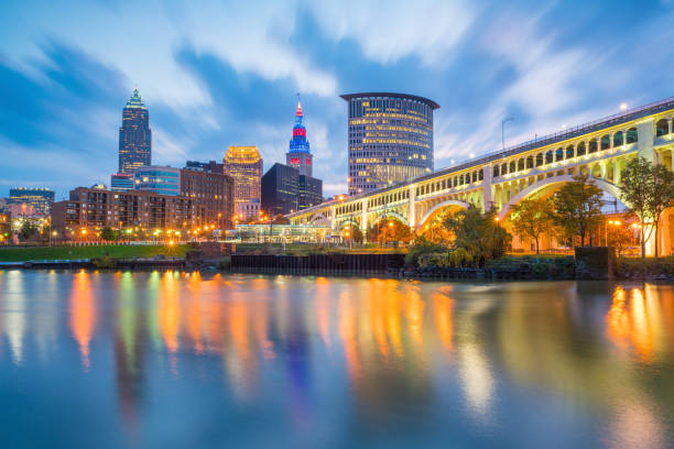 istock View of downtown Cleveland 868971214