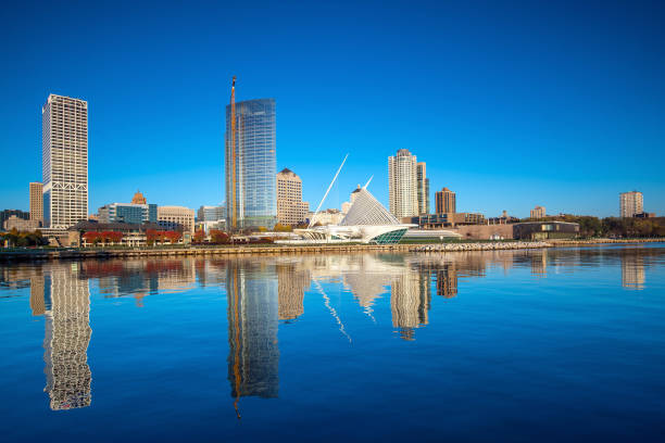 istock Milwaukee skyline in USA 868971334