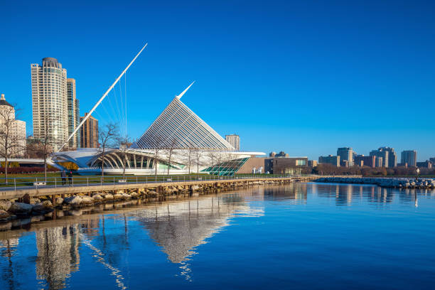 istock Milwaukee skyline in USA 868971376