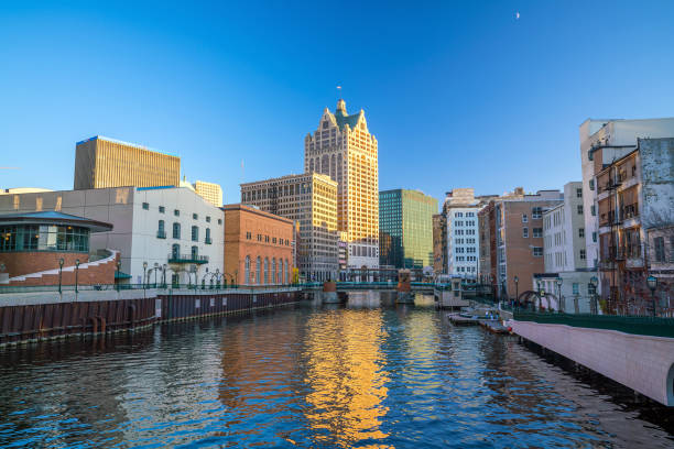 istock Downtown skyline with Buildings along the Milwaukee River 868971454