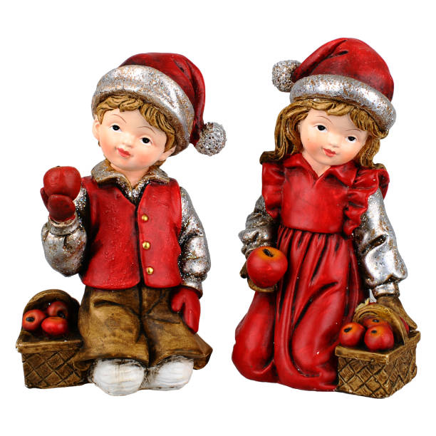 istock Boy and girl figurine 868987174