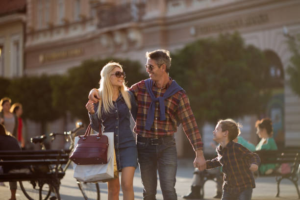 istock Happy family in shopping 868988248