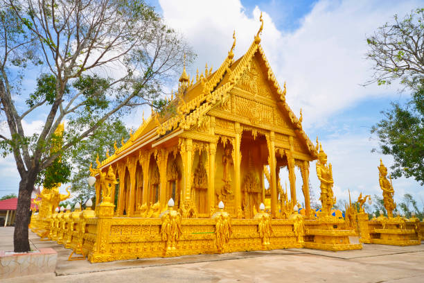 istock Wat paknam joelo architecture temple 868997446