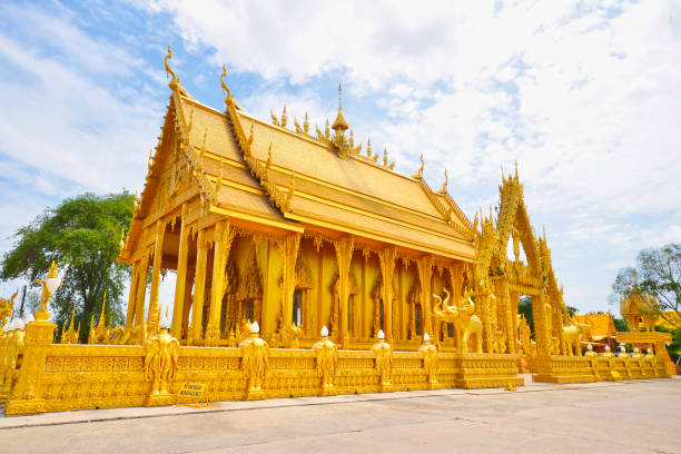 istock Wat paknam joelo architecture temple 868999576