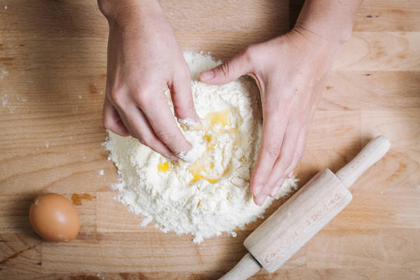 istock Italian traditional pasta dough 869023178