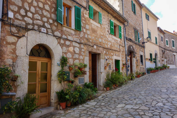 istock Typical street in Valldemosa 869108270