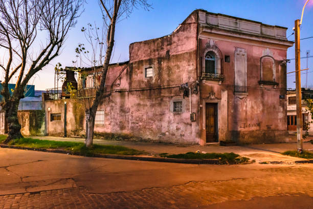 istock Damaged Two-Floor House, Montevideo, Uruguay 869115256