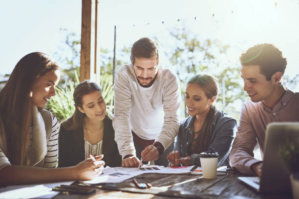 istock Moving their business meeting outside 869231942