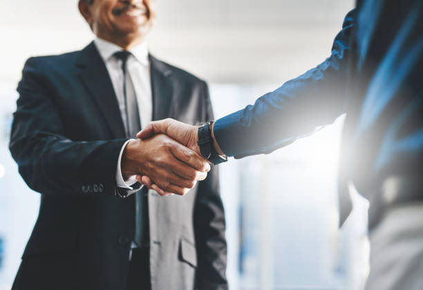 istock Let's build a better business together 869271028