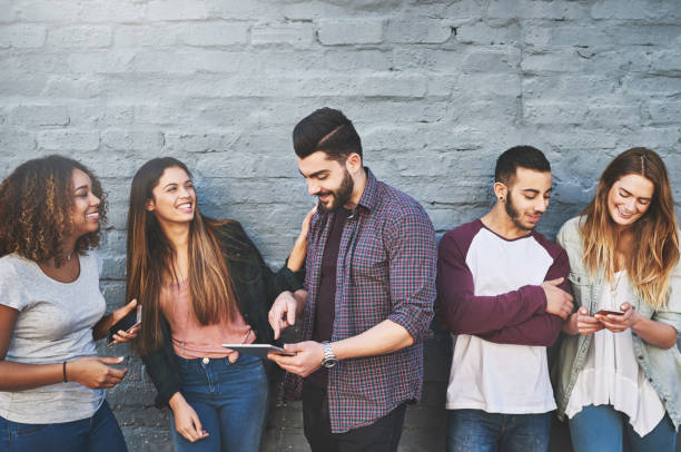 istock Staying connected to the people that matter most 869274200