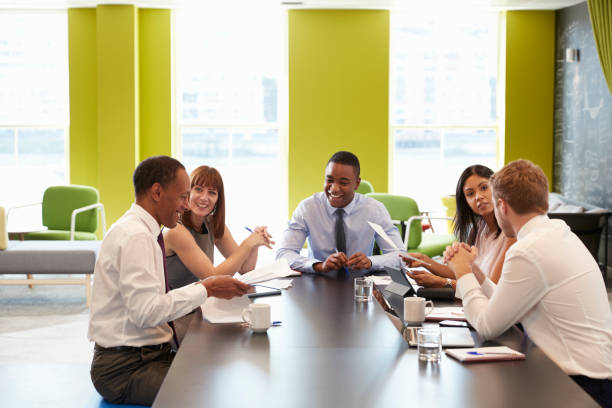istock Business colleagues having an informal meeting at work 869282234
