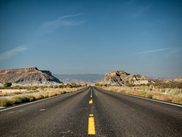 istock Highway in Grand Escalante Utah 869286328