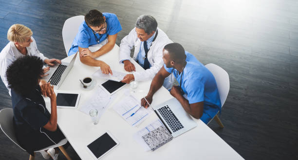 istock Making medical discoveries during a team meeting 869290386