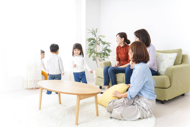istock mom friends and kids 869355732