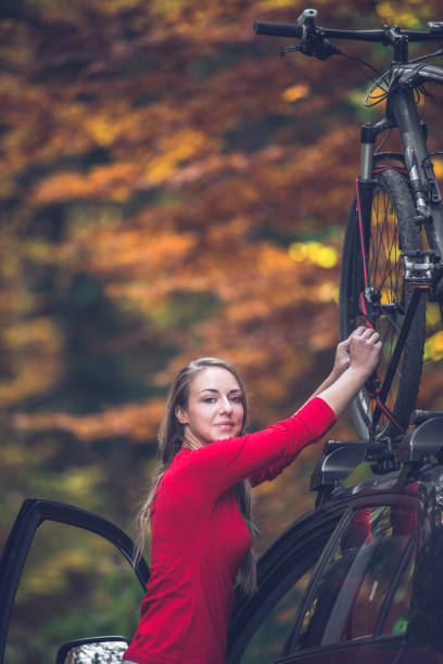 istock Me on my autumn roadtrip adventure 869405460