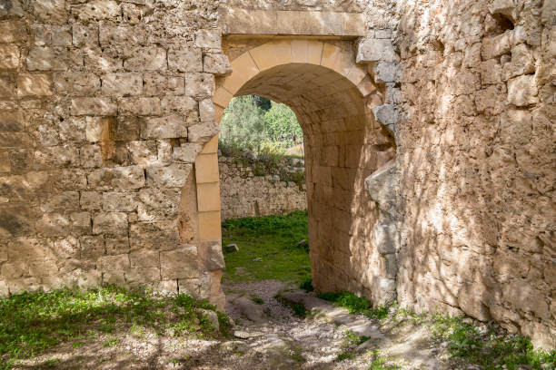 Noto Castle Ruins Noto Castle, locally known as Castello di Noto or Castello Reale ruins. stonewall creek stock pictures, royalty-free photos & images