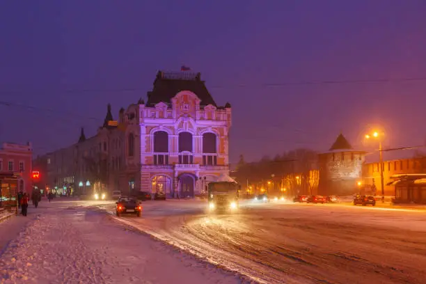 Snow-covered central square of Minin and Pozharsky in Nizhny Novgorod on a winter evening