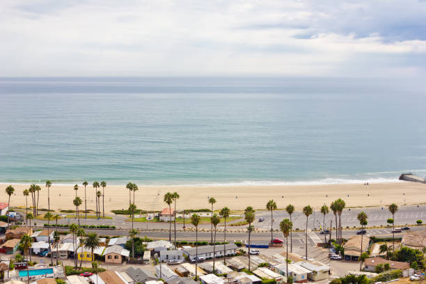 istock California Beach on an Overcast Day 869581514
