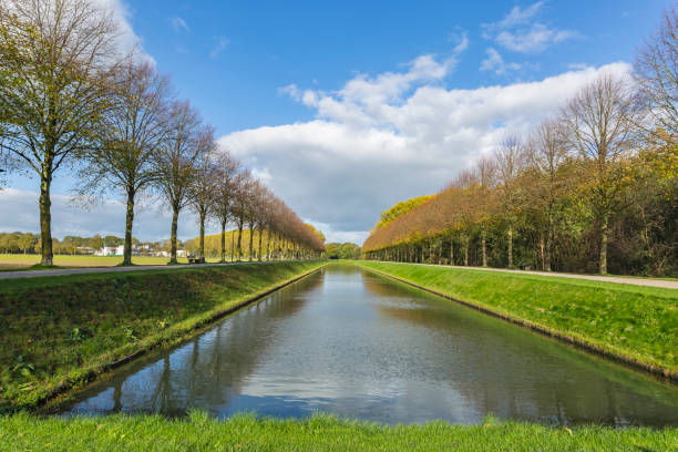 istock Autumn Impressions at Forstgarten Canal/ Germany 869583838