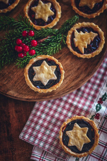 istock Christmas Cookies with Marmalade 869598980