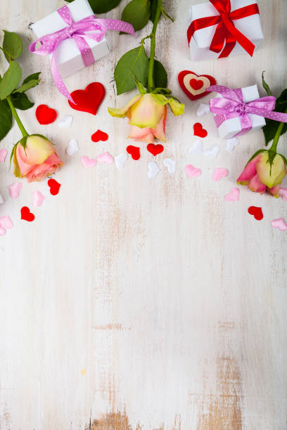 istock Pink roses,  gift and hearts 869606512