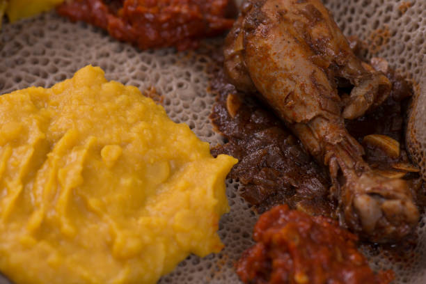 istock Close up Injera beyaynetu. 869617688