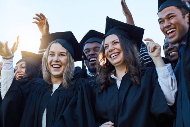 istock Spending the day in high spirits 869673858